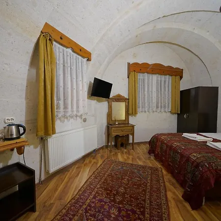 Arch Palace