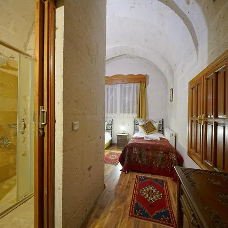 Arch Palace