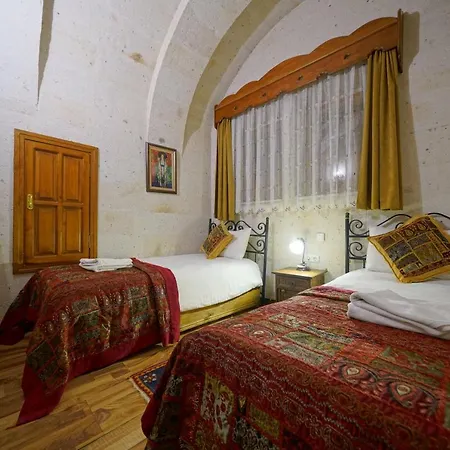Arch Palace 3*