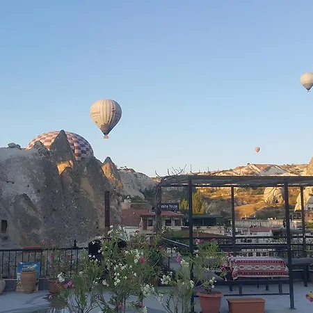 Arch Palace 3*