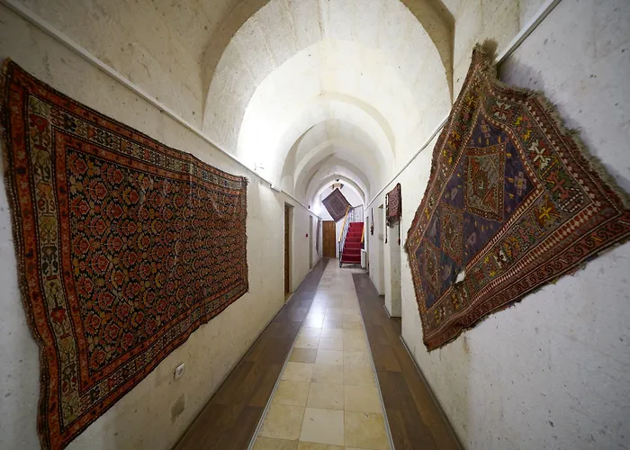 Ξενοδοχείο Arch Palace 3*